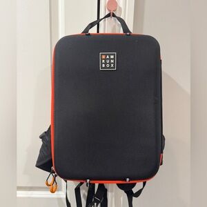 IAMRUNBOX Lite • Backpack Water Resistant, Wrinkle Free, Active Lifestyle
